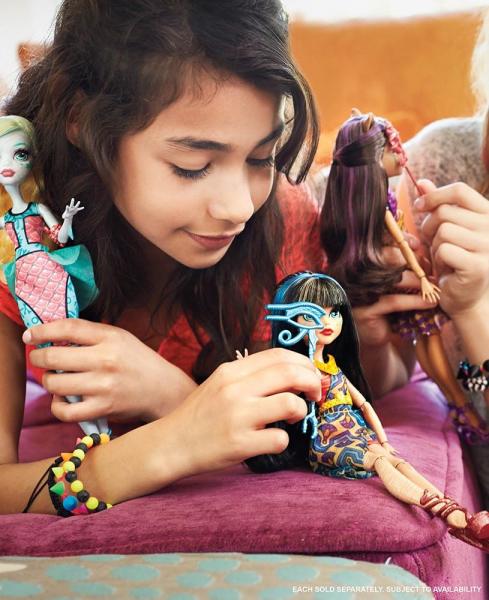 Клео де Нил "добро пожаловать в школу монстров" от Mattel