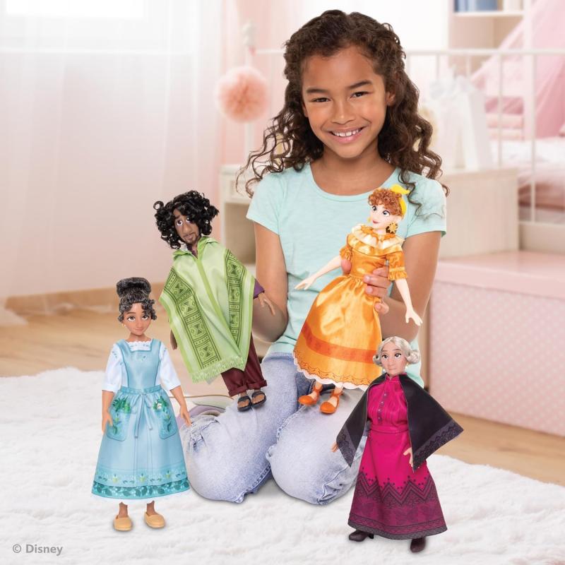 Семья Мадригаль "Энканто" 12 персонажей (до 30 см.) от Jakks