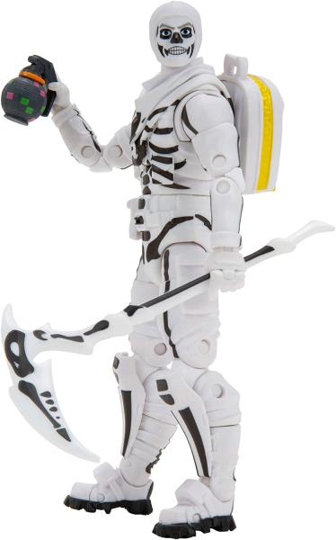 Скелет белый с оружием и аксессуарами / Skull Trooper Fortnite (15.5 см.) от Jazwares